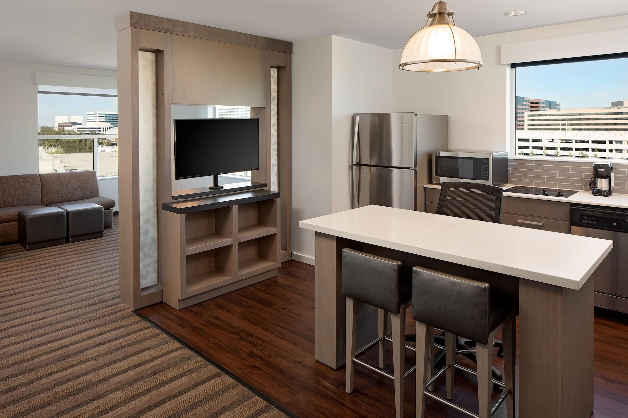 Готель Hyatt House Irvine/John Wayne Airport Екстер'єр фото