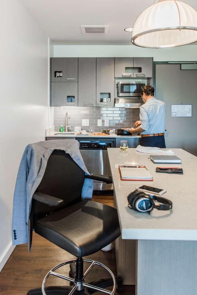 Готель Hyatt House Irvine/John Wayne Airport Номер фото